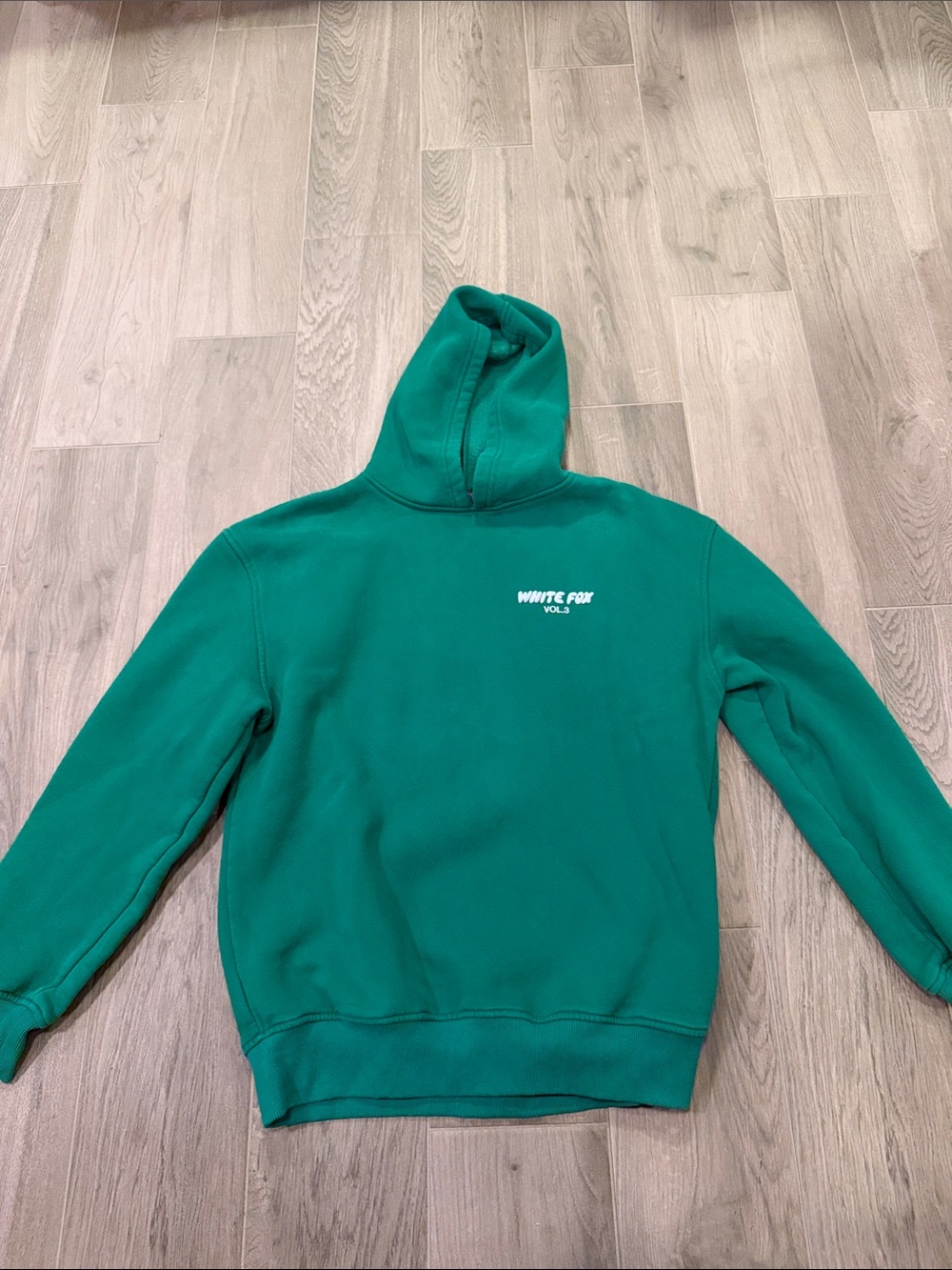 White Fox Woman’s Green Pullover Hoodie Size XS/S